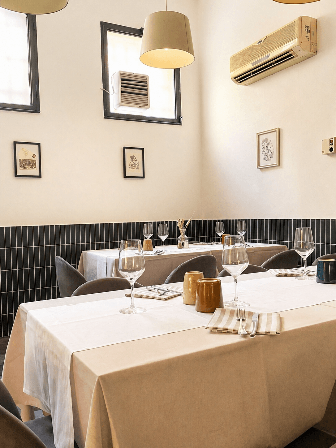 Sala interna di Illúme, ristorante pizzeria nel centro di Carpi